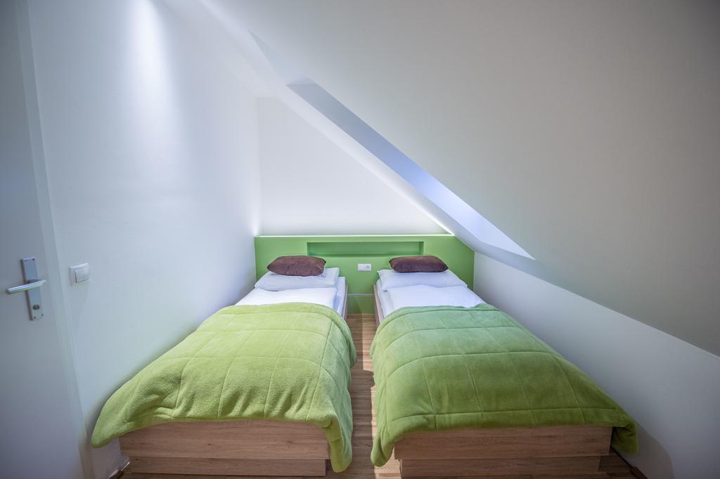 Hotel Restaurant Meyer Kalsdorf bei Graz Extérieur photo