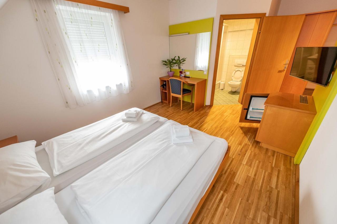 Hotel Restaurant Meyer Kalsdorf bei Graz Extérieur photo